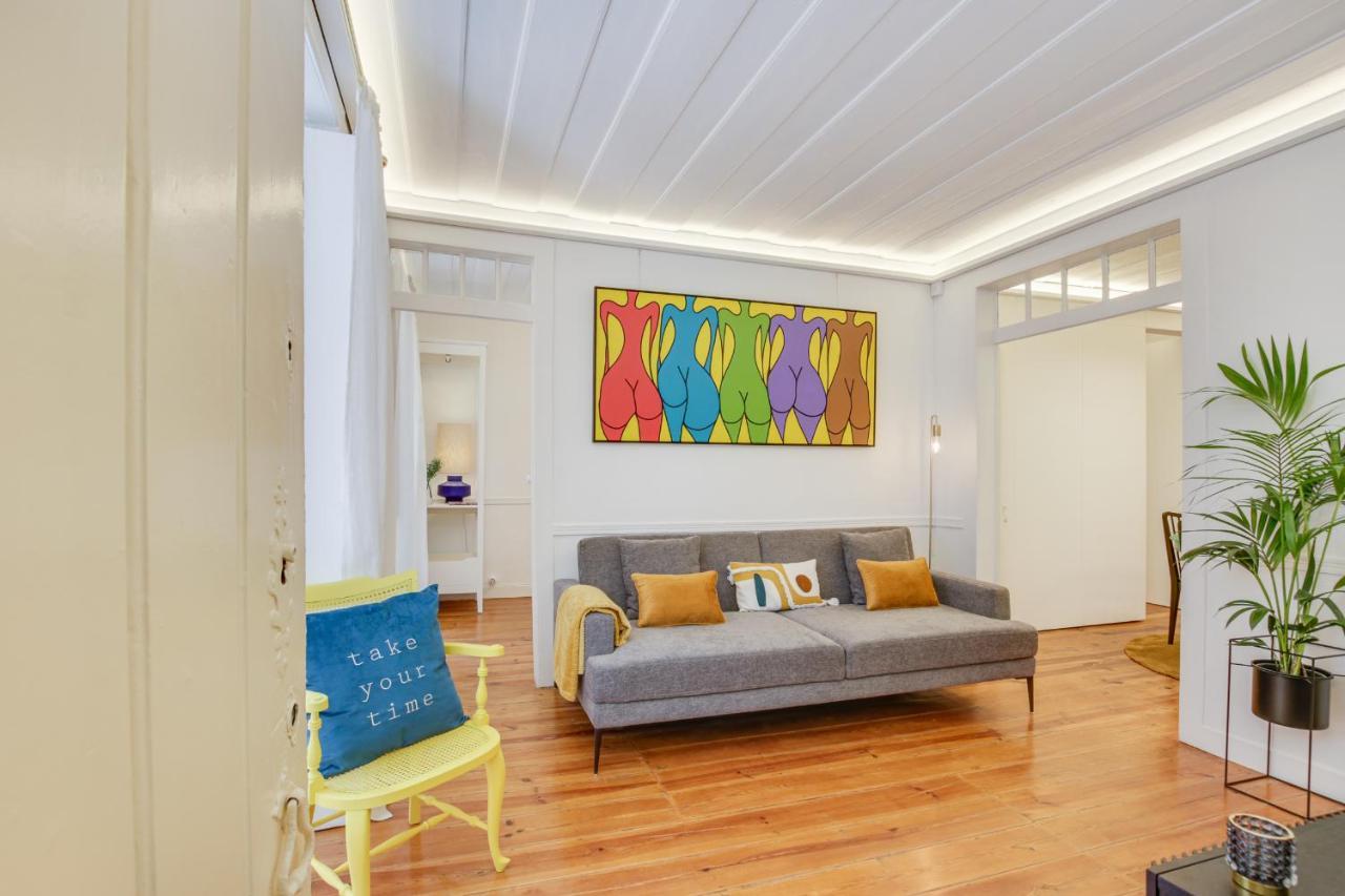 Golden Cage Chiado - Charm Historic And Cozy Appartement Lissabon Buitenkant foto