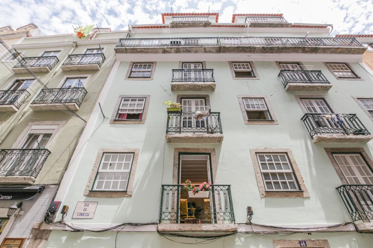Golden Cage Chiado - Charm Historic And Cozy Appartement Lissabon Buitenkant foto